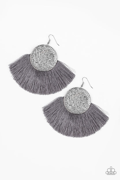 Foxtrot Fringe – Plata